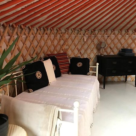 Gilfach Gower Farm Luxury Yurt With Hot Tub Hotel Ammanford Exterior foto