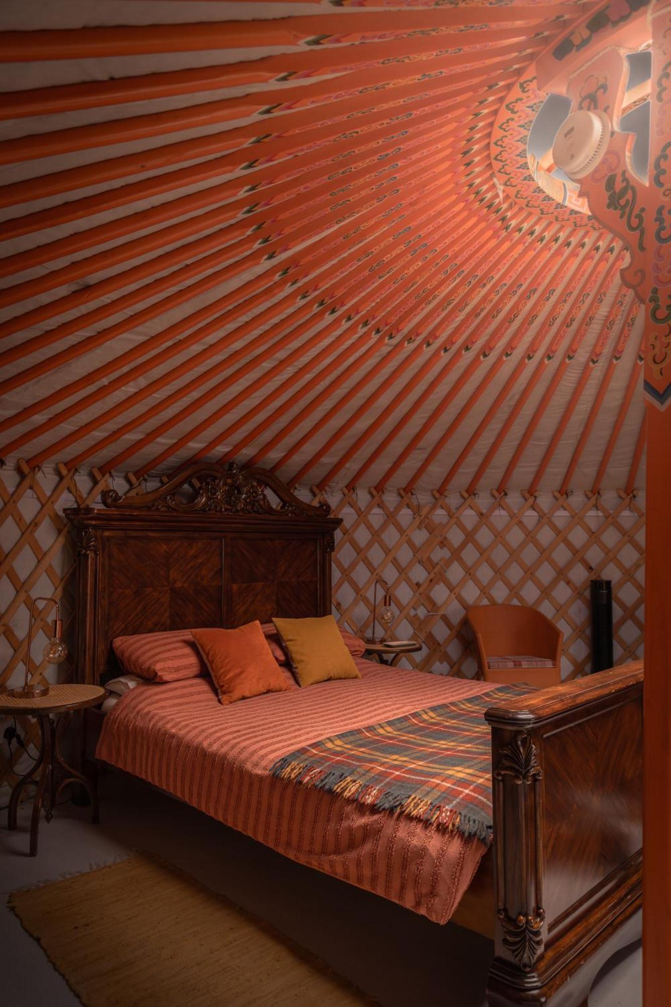 Gilfach Gower Farm Luxury Yurt With Hot Tub Hotel Ammanford Exterior foto